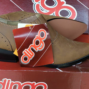 DINGO WOMEN'S ANKLE SHOE BOOT SIZE NIB